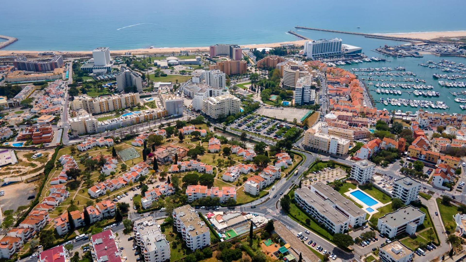 2 Bdr Vilamoura Escape W Balcony By Lovelystay กัวเตย์รา ภายนอก รูปภาพ